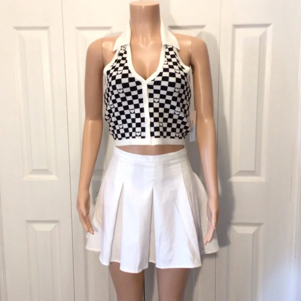 Witty Fox Womens Black/White Checked Sleeveless Halter Cropped Sweater Size Med